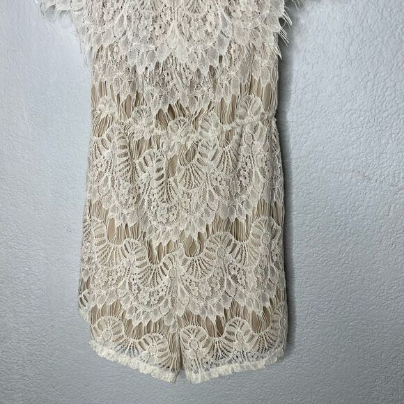 New! Rue21 Ivory White Lace Off Shoulder Romper Shorts Women SZ Small - Picture 7 of 10